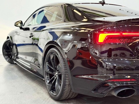 Audi RS5 2.9 TFSI V6 Coupe 2dr Petrol Tiptronic quattro Euro 6 (s/s) (450 ps) 24
