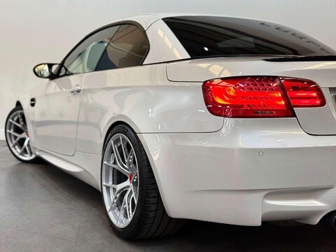 BMW M3 4.0 V8 Convertible 2dr Petrol DCT Euro 5 (420 ps) 37