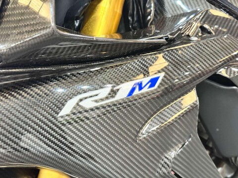 Yamaha R1M 1000 Super Sports Petrol Manual (200 ps) 25