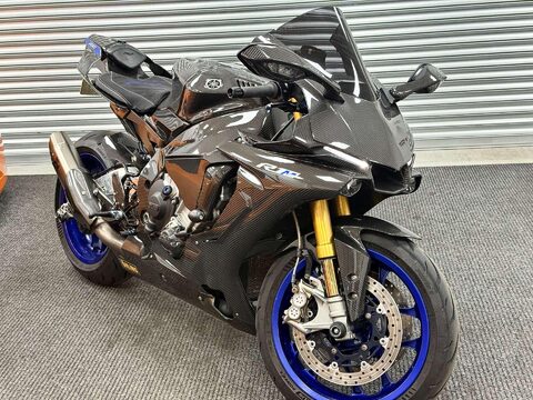 Yamaha R1M 1000 Super Sports Petrol Manual (200 ps) 1