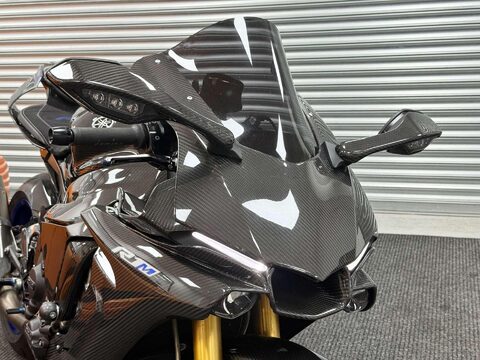 Yamaha R1M 1000 Super Sports Petrol Manual (200 ps) 6