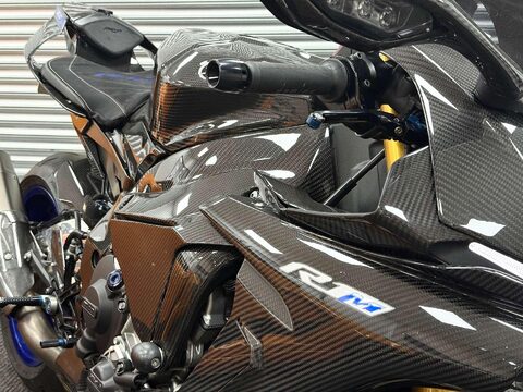 Yamaha R1M 1000 Super Sports Petrol Manual (200 ps) 7