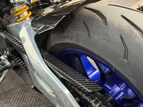 Yamaha R1M 1000 Super Sports Petrol Manual (200 ps) 19