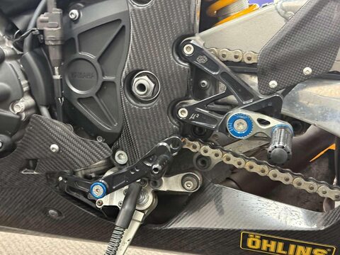 Yamaha R1M 1000 Super Sports Petrol Manual (200 ps) 24