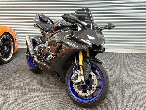 Yamaha R1M 1000 Super Sports Petrol Manual (200 ps) 31