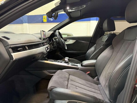 Audi A4 2.0 TFSI 40 S line Estate 5dr Petrol S Tronic Euro 6 (s/s) (190 ps) 32