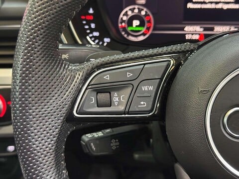 Audi A4 2.0 TFSI 40 S line Estate 5dr Petrol S Tronic Euro 6 (s/s) (190 ps) 38
