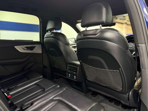 Audi Q7 3.0 TDI V6 50 S line SUV 5dr Diesel Tiptronic quattro Euro 6 (s/s) (286 ps) 42