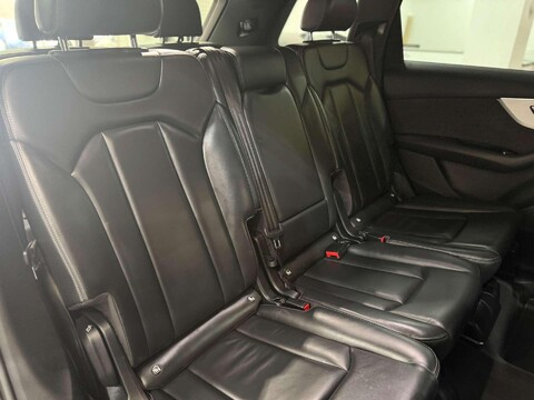 Audi Q7 3.0 TDI V6 50 S line SUV 5dr Diesel Tiptronic quattro Euro 6 (s/s) (286 ps) 43