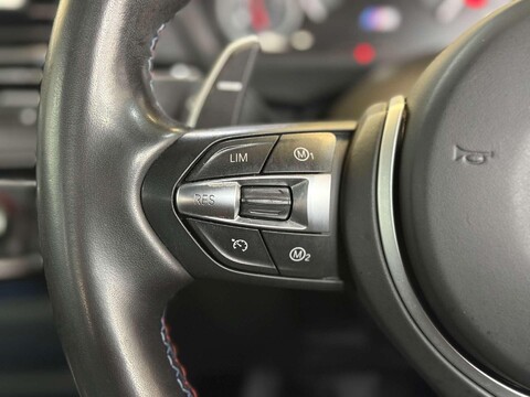 BMW M4 3.0 BiTurbo GPF Competition Coupe 2dr Petrol DCT Euro 6 (s/s) (450 ps) 33