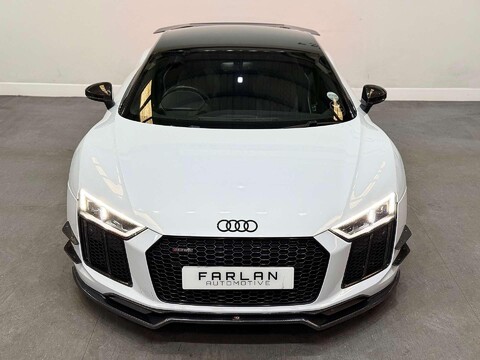 Audi R8 5.2 FSI V10 Plus Coupe 2dr Petrol S Tronic quattro Euro 6 (s/s) (610 ps) 11