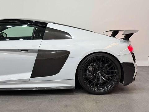 Audi R8 5.2 FSI V10 Plus Coupe 2dr Petrol S Tronic quattro Euro 6 (s/s) (610 ps) 20