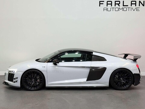 Audi R8 5.2 FSI V10 Plus Coupe 2dr Petrol S Tronic quattro Euro 6 (s/s) (610 ps) 21