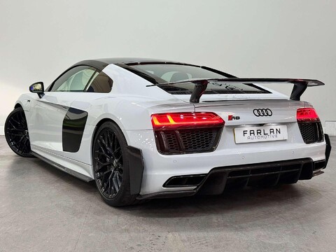 Audi R8 5.2 FSI V10 Plus Coupe 2dr Petrol S Tronic quattro Euro 6 (s/s) (610 ps) 27
