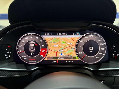 Audi R8 5.2 FSI V10 Plus Coupe 2dr Petrol S Tronic quattro Euro 6 (s/s) (610 ps) 37