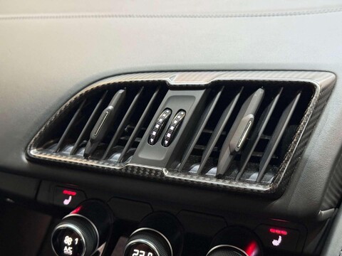 Audi R8 5.2 FSI V10 Plus Coupe 2dr Petrol S Tronic quattro Euro 6 (s/s) (610 ps) 46