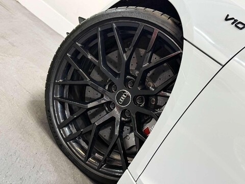 Audi R8 5.2 FSI V10 Plus Coupe 2dr Petrol S Tronic quattro Euro 6 (s/s) (610 ps) 57