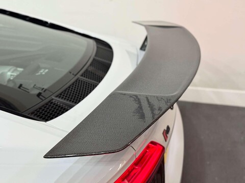 Audi R8 5.2 FSI V10 Plus Coupe 2dr Petrol S Tronic quattro Euro 6 (s/s) (610 ps) 61