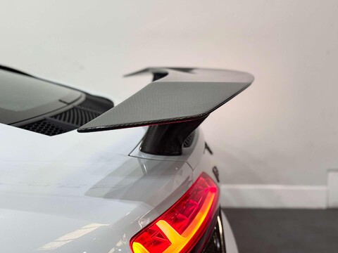 Audi R8 5.2 FSI V10 Plus Coupe 2dr Petrol S Tronic quattro Euro 6 (s/s) (610 ps) 62