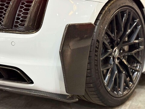 Audi R8 5.2 FSI V10 Plus Coupe 2dr Petrol S Tronic quattro Euro 6 (s/s) (610 ps) 70