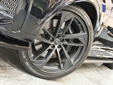 Audi SQ7 4.0 TDI V8 SUV 5dr Diesel Tiptronic quattro Euro 6 (s/s) (435 ps) 70