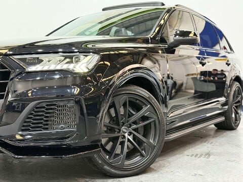 Audi SQ7 4.0 TDI V8 SUV 5dr Diesel Tiptronic quattro Euro 6 (s/s) (435 ps) 14