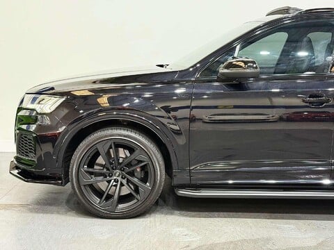 Audi SQ7 4.0 TDI V8 SUV 5dr Diesel Tiptronic quattro Euro 6 (s/s) (435 ps) 18