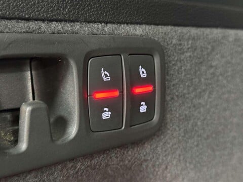 Audi SQ7 4.0 TDI V8 SUV 5dr Diesel Tiptronic quattro Euro 6 (s/s) (435 ps) 54