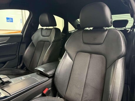 Audi A6 2.0 TDI 40 Black Edition Saloon 4dr Diesel S Tronic Euro 6 (s/s) (204 ps) 