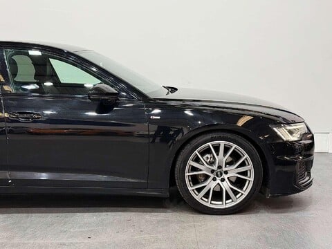 Audi A6 2.0 TDI 40 Black Edition Saloon 4dr Diesel S Tronic Euro 6 (s/s) (204 ps) 17