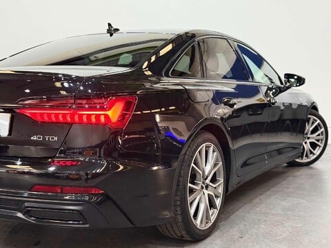 Audi A6 2.0 TDI 40 Black Edition Saloon 4dr Diesel S Tronic Euro 6 (s/s) (204 ps) 30