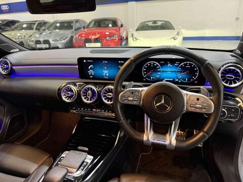 Mercedes-Benz A Class 2.0 A35 AMG (Premium Plus) Hatchback 5dr Petrol SpdS DCT 4MATIC Euro 6 (s/s 2