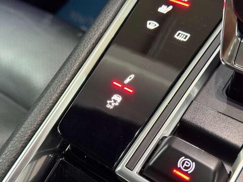 Porsche Panamera 2.9 V6 E-Hybrid 14kWh 4 Saloon 5dr Petrol Plug-in Hybrid PDK 4WD Euro 6 (s/ 65