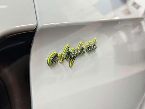 Porsche Panamera 2.9 V6 E-Hybrid 14kWh 4 Saloon 5dr Petrol Plug-in Hybrid PDK 4WD Euro 6 (s/ 72