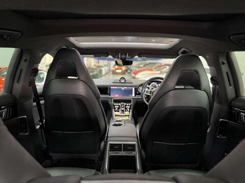 Porsche Panamera 2.9 V6 E-Hybrid 14kWh 4 Saloon 5dr Petrol Plug-in Hybrid PDK 4WD Euro 6 (s/ 36