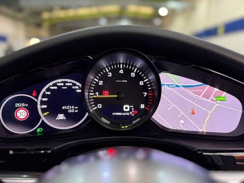 Porsche Panamera 2.9 V6 E-Hybrid 14kWh 4 Saloon 5dr Petrol Plug-in Hybrid PDK 4WD Euro 6 (s/ 40