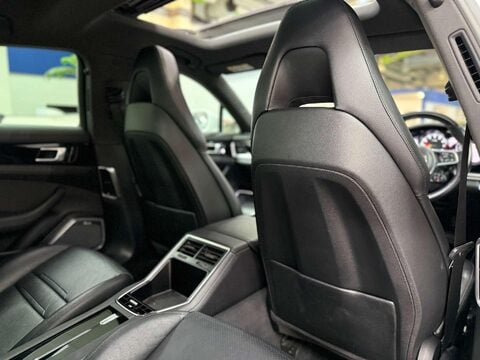 Porsche Panamera 2.9 V6 E-Hybrid 14kWh 4 Saloon 5dr Petrol Plug-in Hybrid PDK 4WD Euro 6 (s/ 54