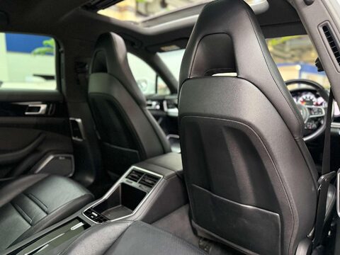 Porsche Panamera 2.9 V6 E-Hybrid 14kWh 4 Saloon 5dr Petrol Plug-in Hybrid PDK 4WD Euro 6 (s/ 54
