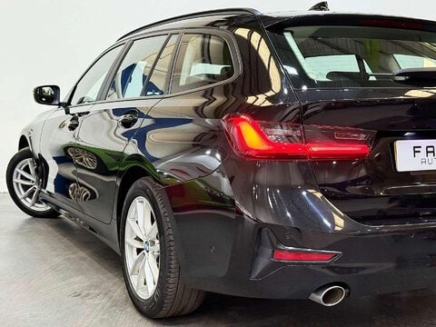 BMW 3 Series 2.0 318d MHT SE Touring 5dr Diesel Hybrid Auto Euro 6 (s/s) (150 ps) 23