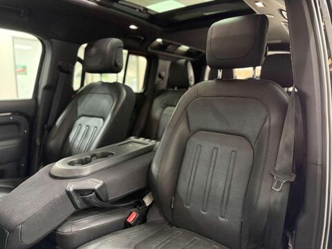 Land Rover Defender 3.0 i6 X SUV 5dr Petrol Auto 4WD Euro 6 (s/s) (400 ps) 6