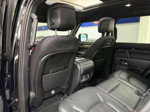 Land Rover Defender 3.0 i6 X SUV 5dr Petrol Auto 4WD Euro 6 (s/s) (400 ps) 42