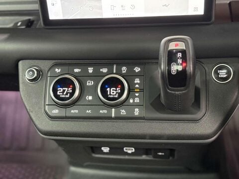 Land Rover Defender 3.0 i6 X SUV 5dr Petrol Auto 4WD Euro 6 (s/s) (400 ps) 53