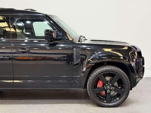 Land Rover Defender 3.0 i6 X SUV 5dr Petrol Auto 4WD Euro 6 (s/s) (400 ps) 16
