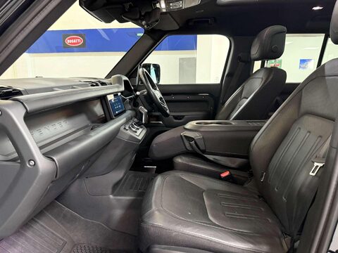 Land Rover Defender 3.0 i6 X SUV 5dr Petrol Auto 4WD Euro 6 (s/s) (400 ps) 42