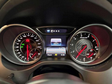 Mercedes-Benz CLA Class 2.0 CLA45 AMG Coupe 4dr Petrol SpdS DCT 4MATIC Euro 6 (s/s) (381 ps) 32