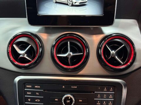 Mercedes-Benz CLA Class 2.0 CLA45 AMG Coupe 4dr Petrol SpdS DCT 4MATIC Euro 6 (s/s) (381 ps) 48