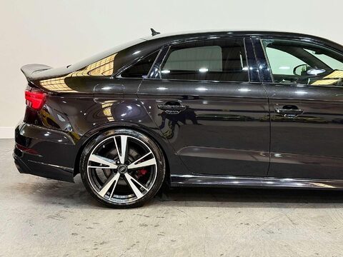 Audi RS3 2.5 TFSI Saloon 4dr Petrol S Tronic quattro Euro 6 (s/s) (400 ps) 25