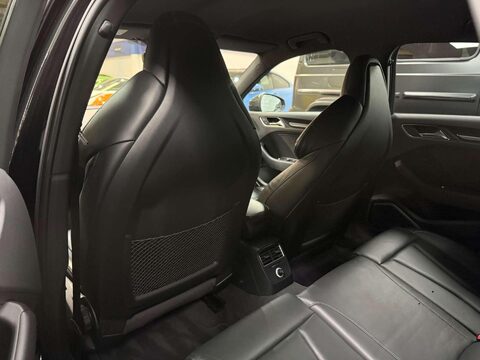 Audi RS3 2.5 TFSI Saloon 4dr Petrol S Tronic quattro Euro 6 (s/s) (400 ps) 48