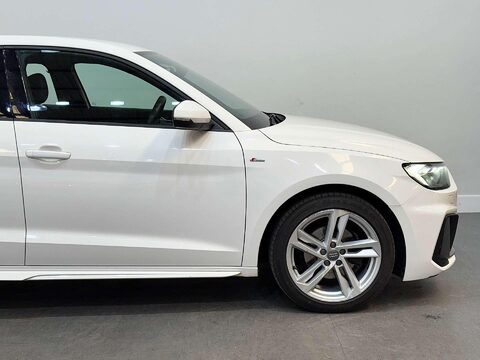 Audi A1 1.0 TFSI 30 S line Sportback 5dr Petrol Manual Euro 6 (s/s) (116 ps) 16