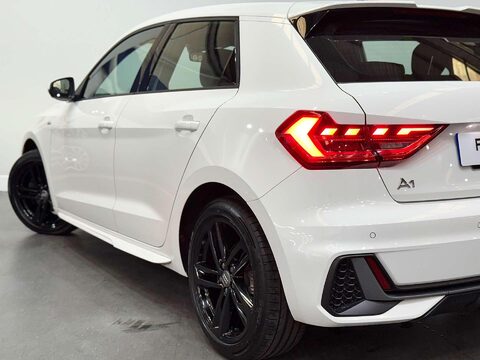 Audi A1 1.0 TFSI 30 S line Sportback 5dr Petrol Manual Euro 6 (s/s) (116 ps) 26